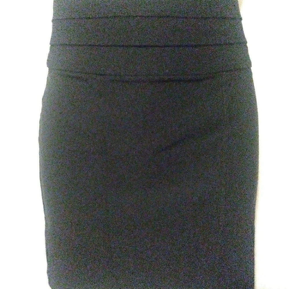 High waisted pencil skirt